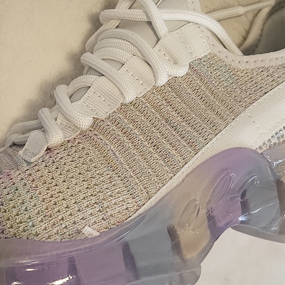 Steve Madden Maxima Rhinestone Lace Up White Multi Colored Sneaker Sz 4.5 Girls - Picture 8 of 10